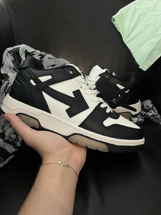 Adidasi Off White Out of Office For Walking 42