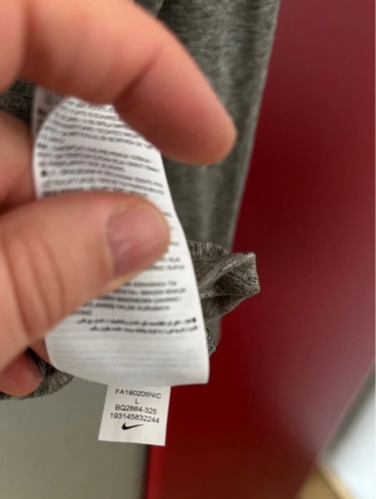 44 Hoodie subtire alergare Nike DriFit