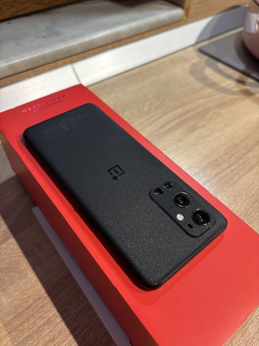 OnePlus 9 Pro Negru