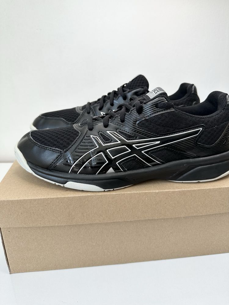 Asics Upcourt 3 (43 ) Маратонки