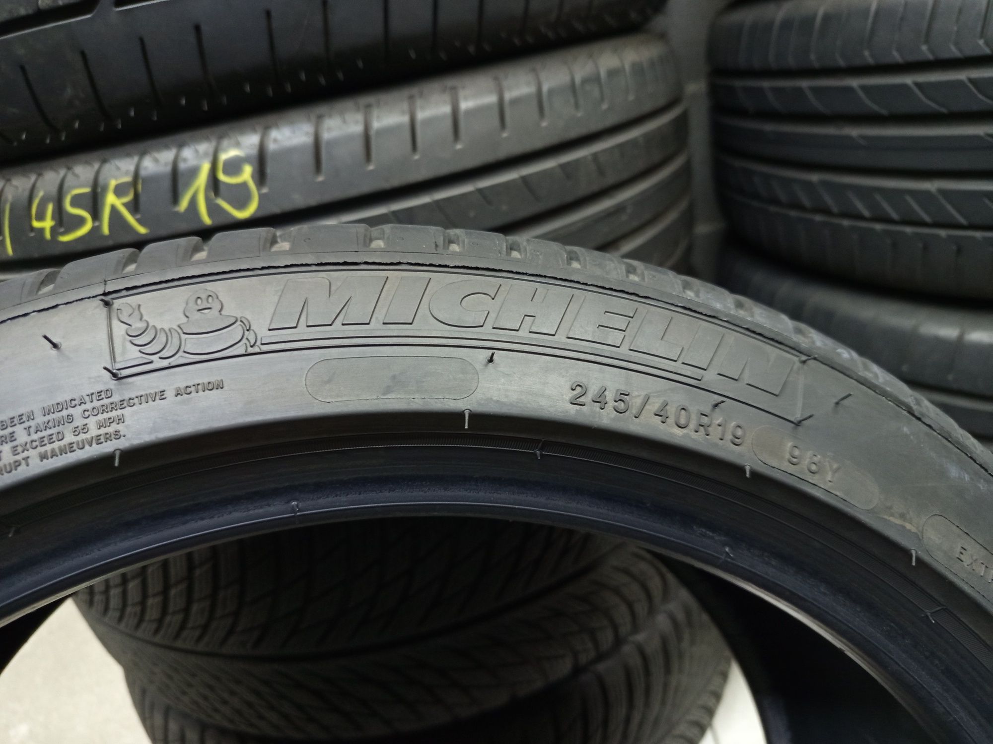 Michelin 245/40/19-275/35/19-SportPacket