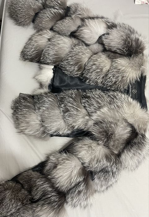 Haina de blana din vulpe naturala