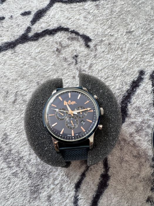 Часовници Lee Cooper чисто нови с гаранция