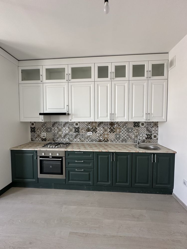 Продам 2х комнатную квартиру династия