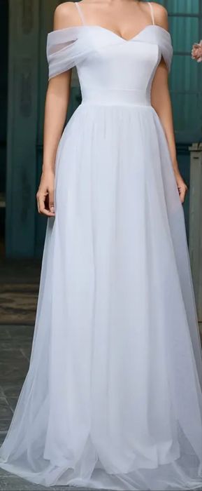 Продам платье белое