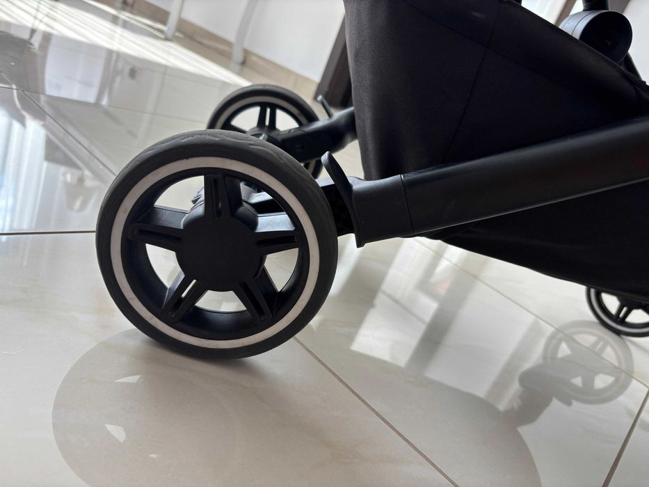 Carucior Sport Joolz Aer+ negru & landou (+ multe accesorii incluse)