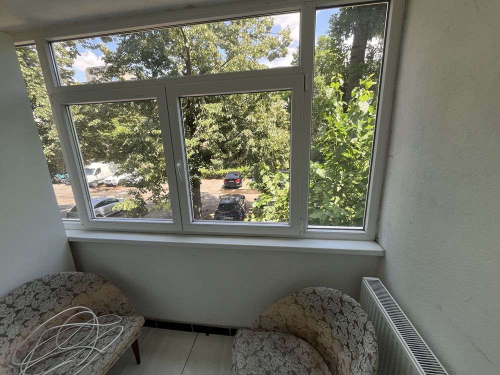 Apartament doua camere Calea Bucuresti, et.1 semidecomandat