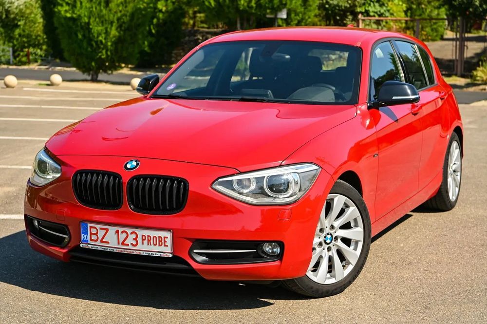 BMW Seria 1 SportLine/ Bi-Xenon Adaptive/ Suspensie M/ Hi-Fi/ Piele neagra