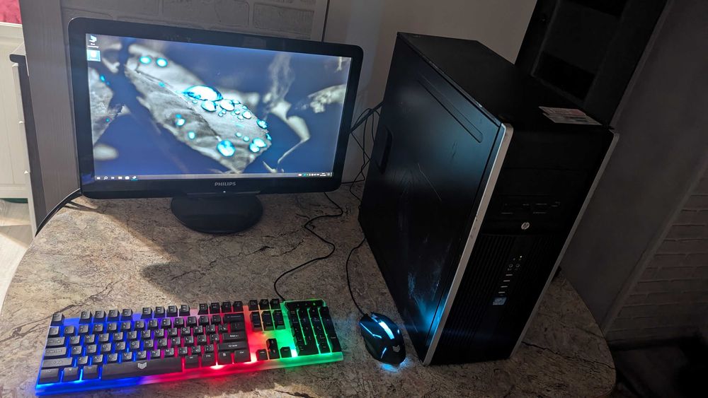 Продам игровой компьютер в комплекте i5 GTX 1050TI SSD 16 ОЗУ монитор