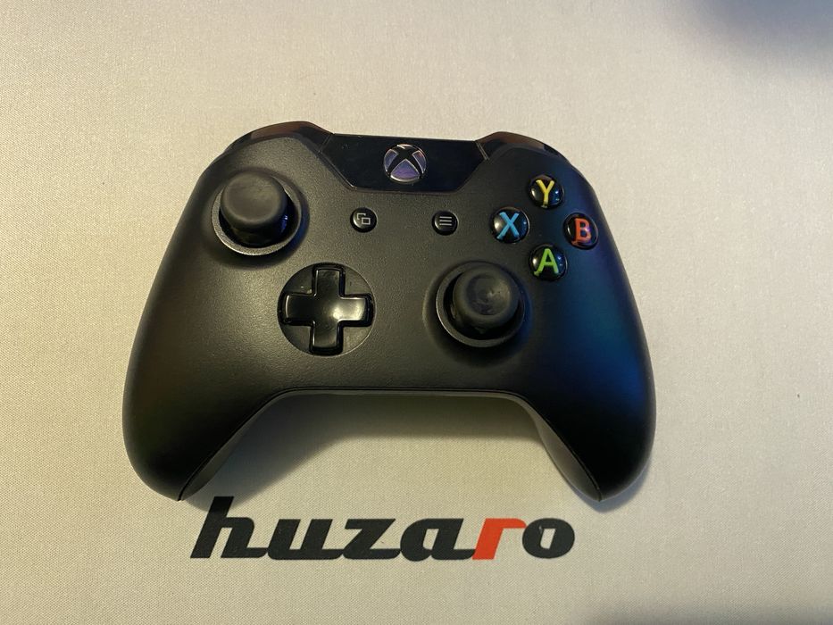Xbox one 1TB + 10 jocuri ( cutia originala )