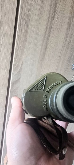 Binoclu militar steiner 8x56