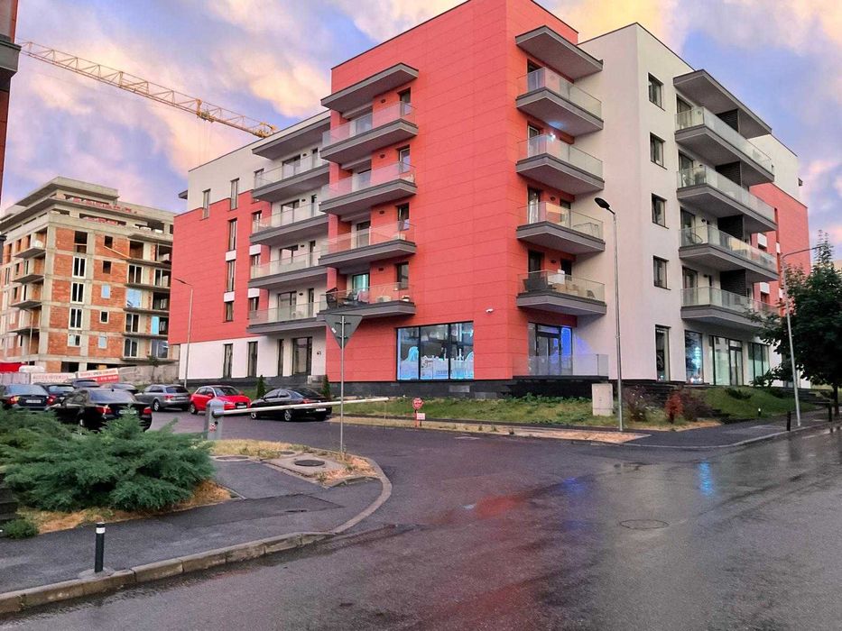 Vand apartament 2 camere Andrei Muresanu