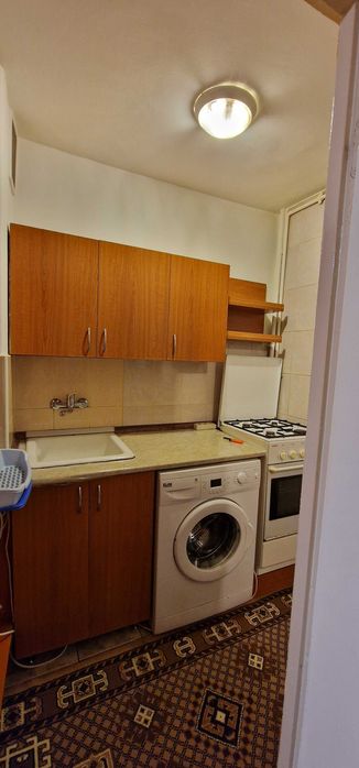 Dau în chirie apartament cu una camera - 7 noiembrie