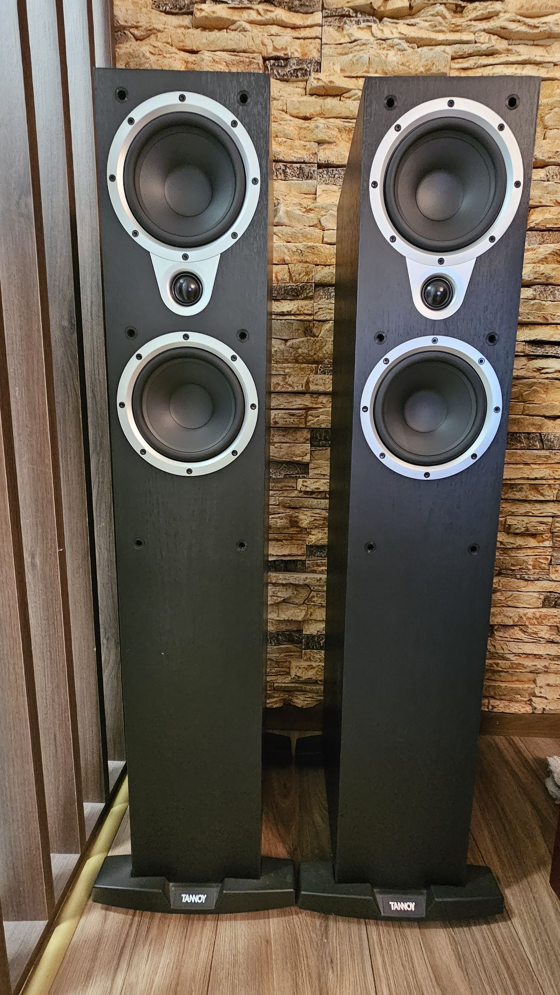 TANNOY Eclipse Three