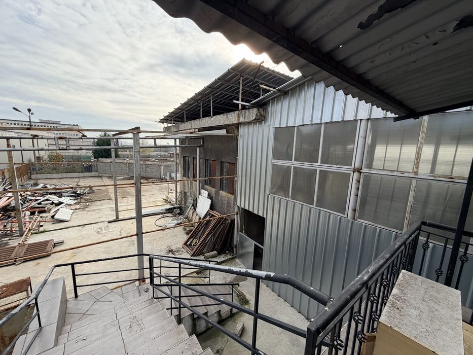 Промишлен имот в промишлена зона Сливен