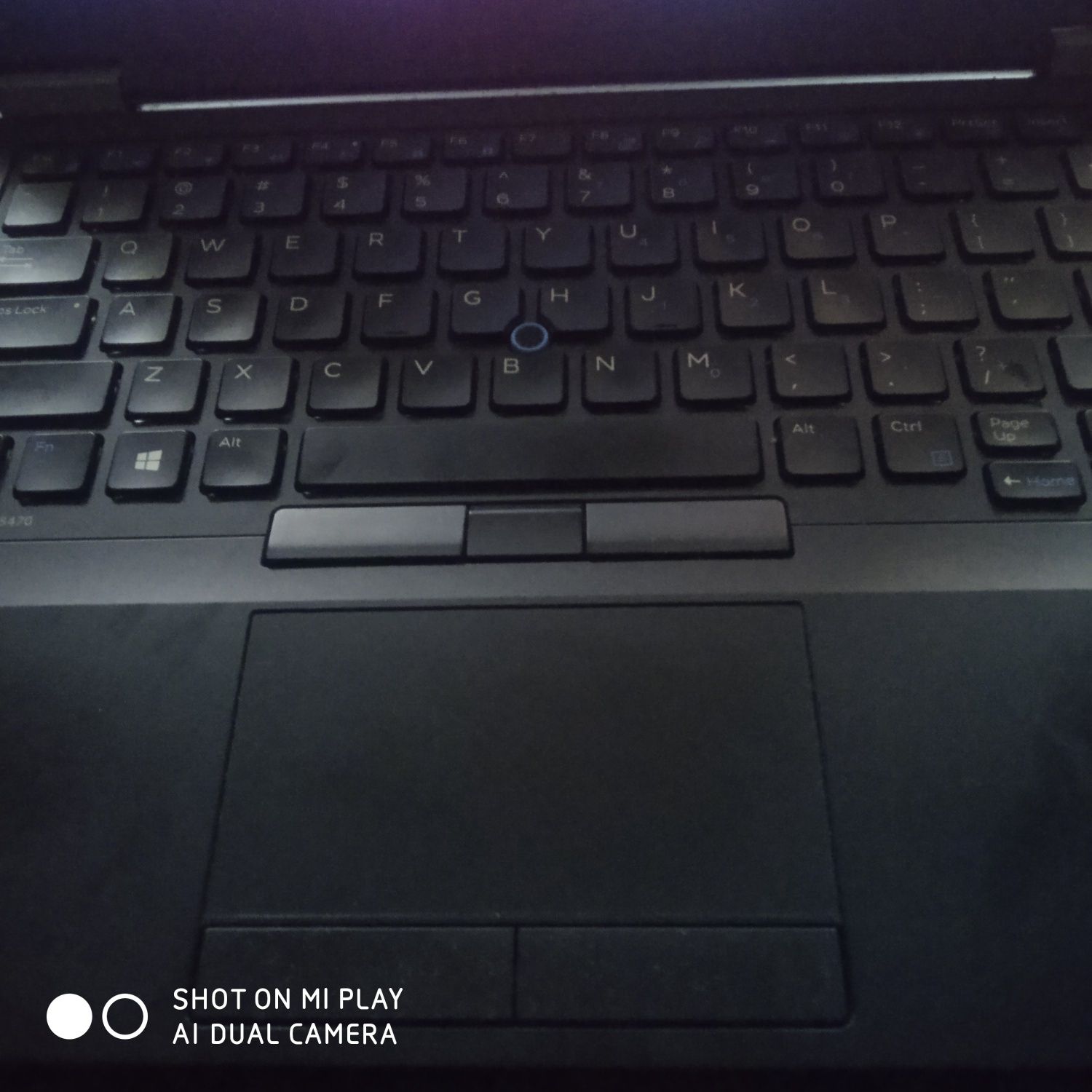ТNotbuk DELL latitude E5470 16/256 ишлаши тиник сотилади.срочные пул