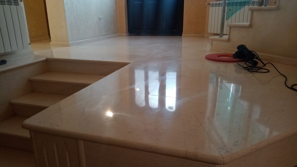 Вътрешни ремонти  до ключ