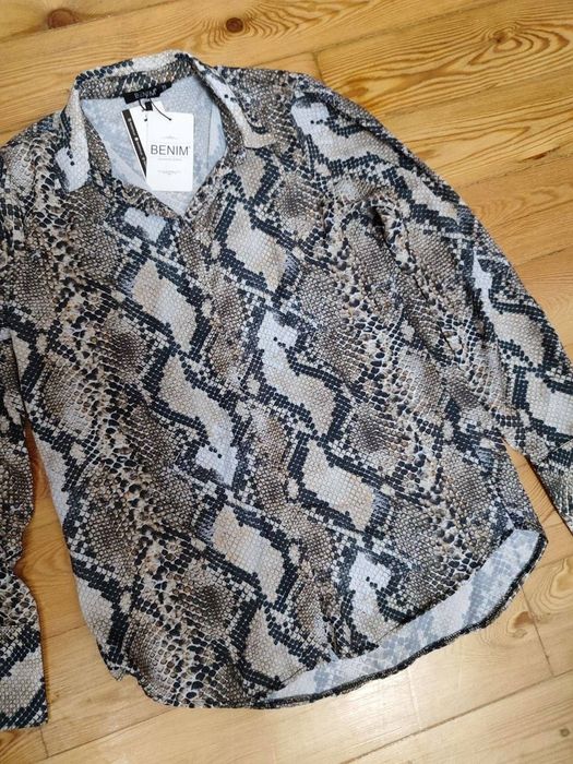 Женские рубашки под змею отличного качества