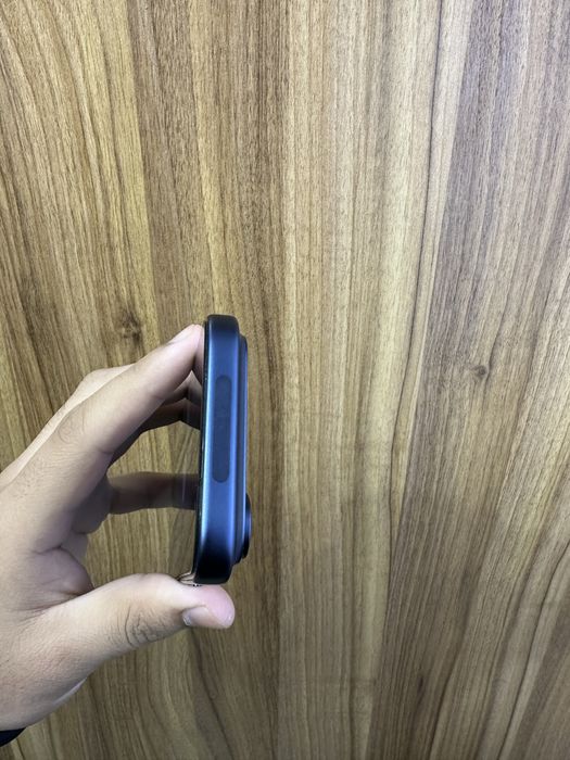iPhone 17 pro blue 256gb esim 100% 25 sikl