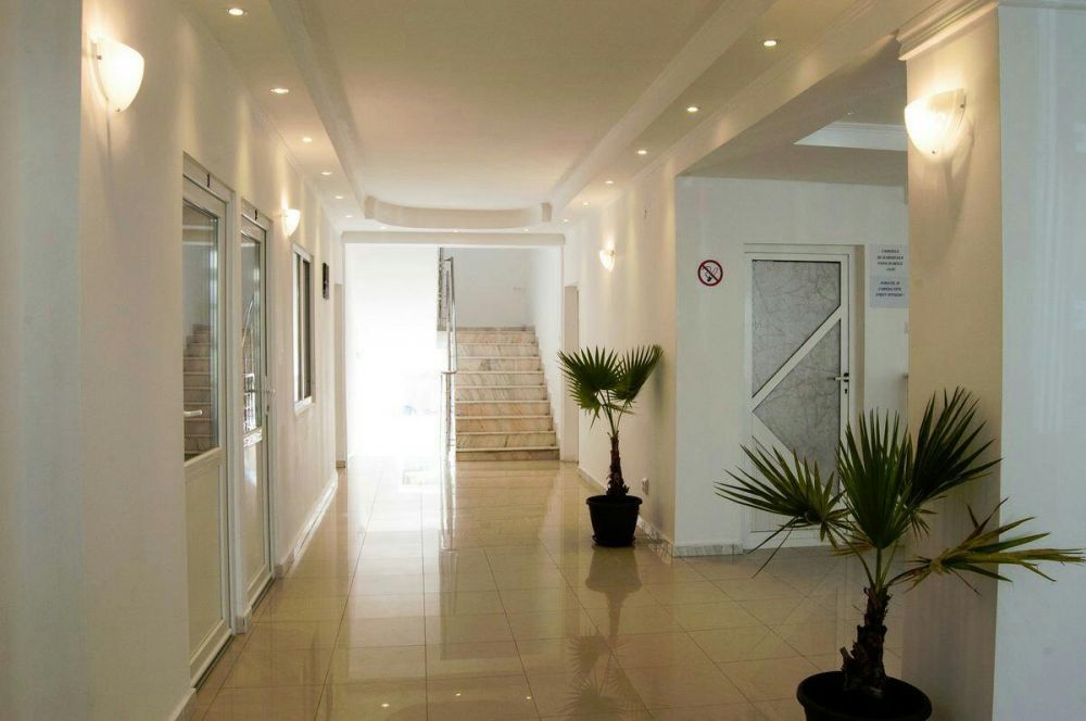 Cazare muncitori in jud Constanta (Techirghiol) foarte aproape de Port