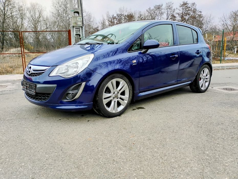 Opel Corsa D model OPC Line