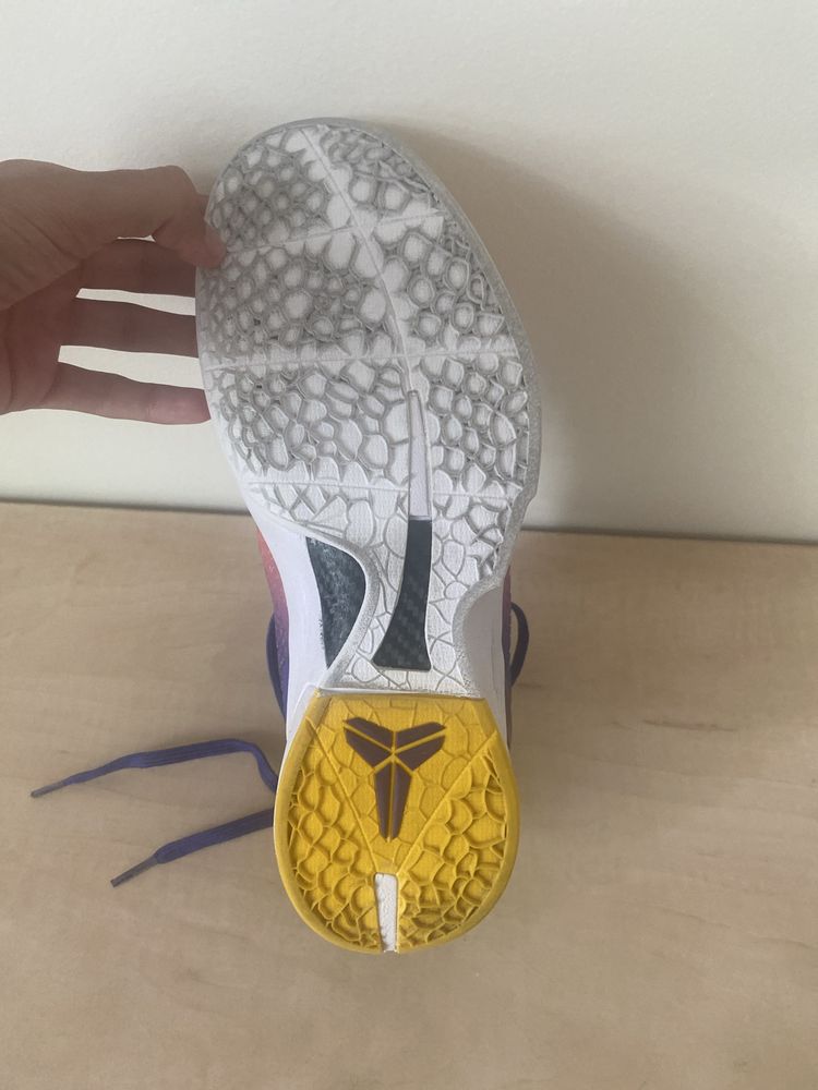 Nike Kobe 6 Protro “Mambacita Sweet 16”
