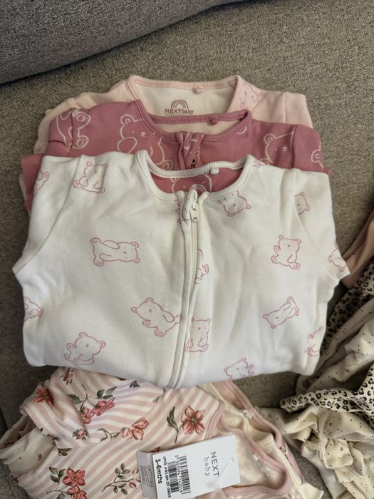 Бебешки бодита NEXT лот