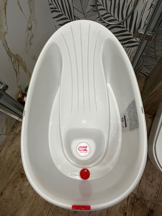 Вана за къпане Ok Baby със стойка
