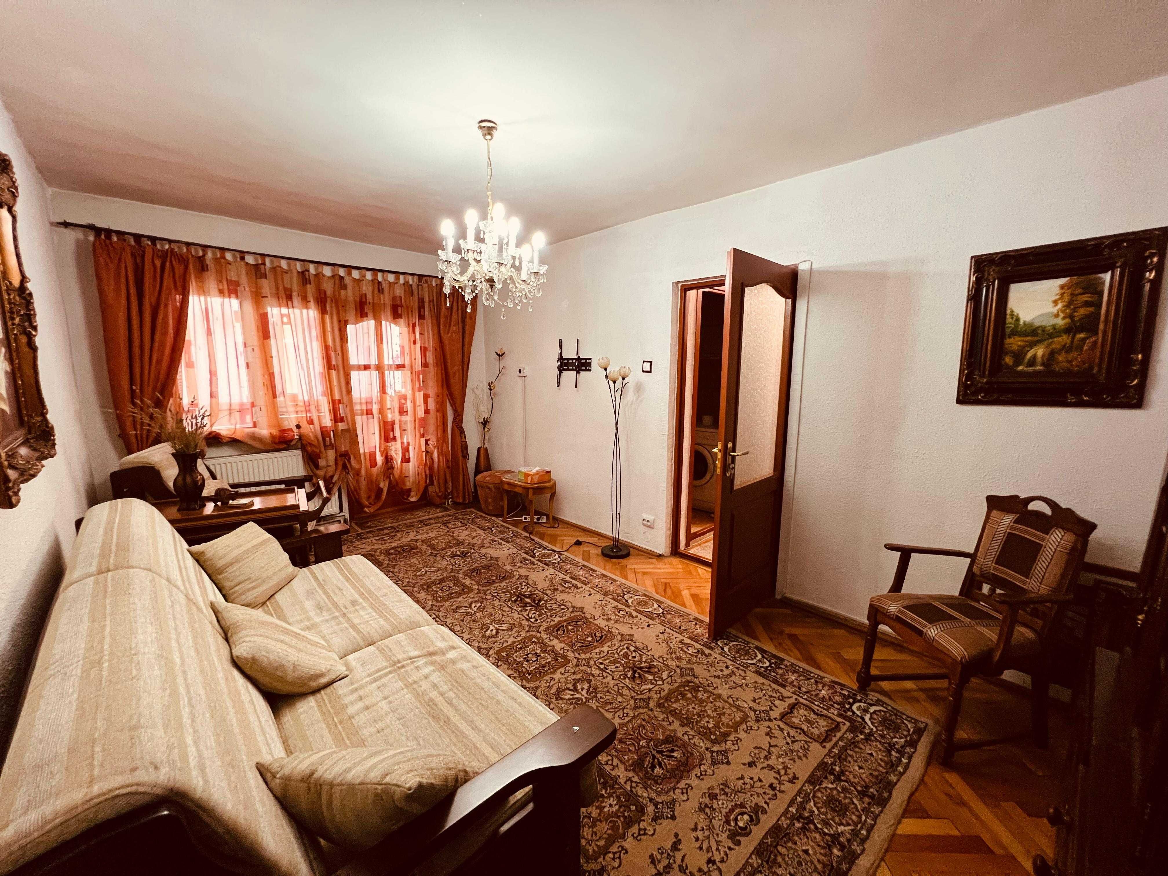 Apartament proprietar 2 camere decomandat in Vasile Aaron