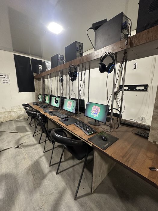 Game Club uchun komputer sotiladi. 10 dona