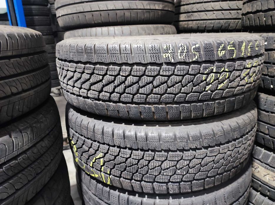 2бр.зимни гуми 205/65/16C Firestone