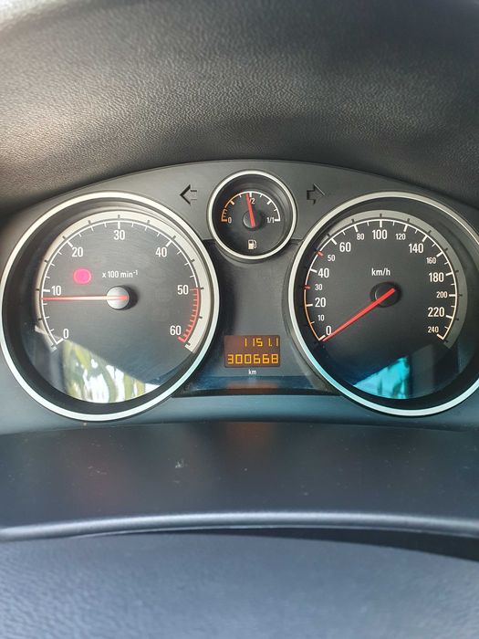 Opel Astra h 1.9 cdti 120cp