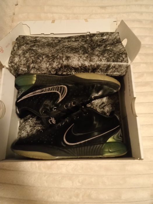 Adidași nike lebron 21