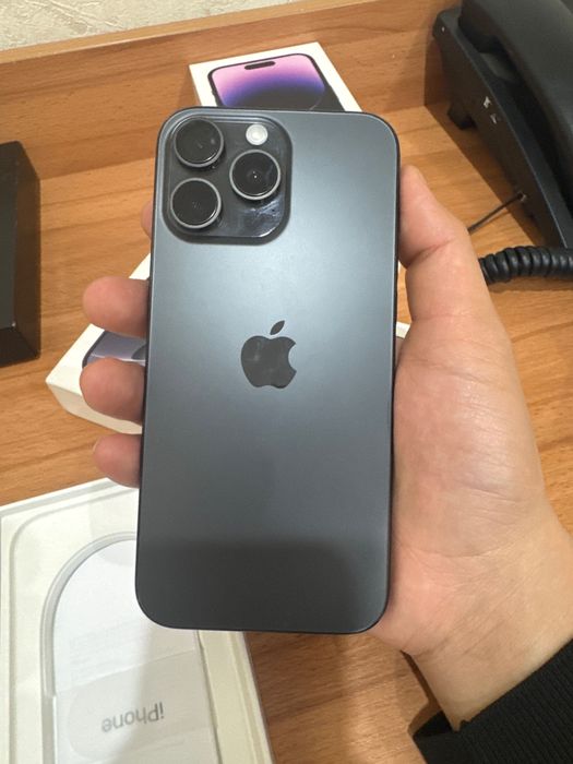 Iphone 16 pro max black titanium 256 GB