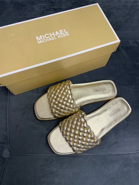 Шлепки Michael Kors 35р