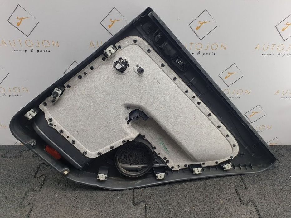 Panou interior usa stanga spate VOLKSWAGEN GOLF PLUS 5M1, 521 2004 - 2013 1.9 TDI BRU, BXF, BXJ  5M0868115