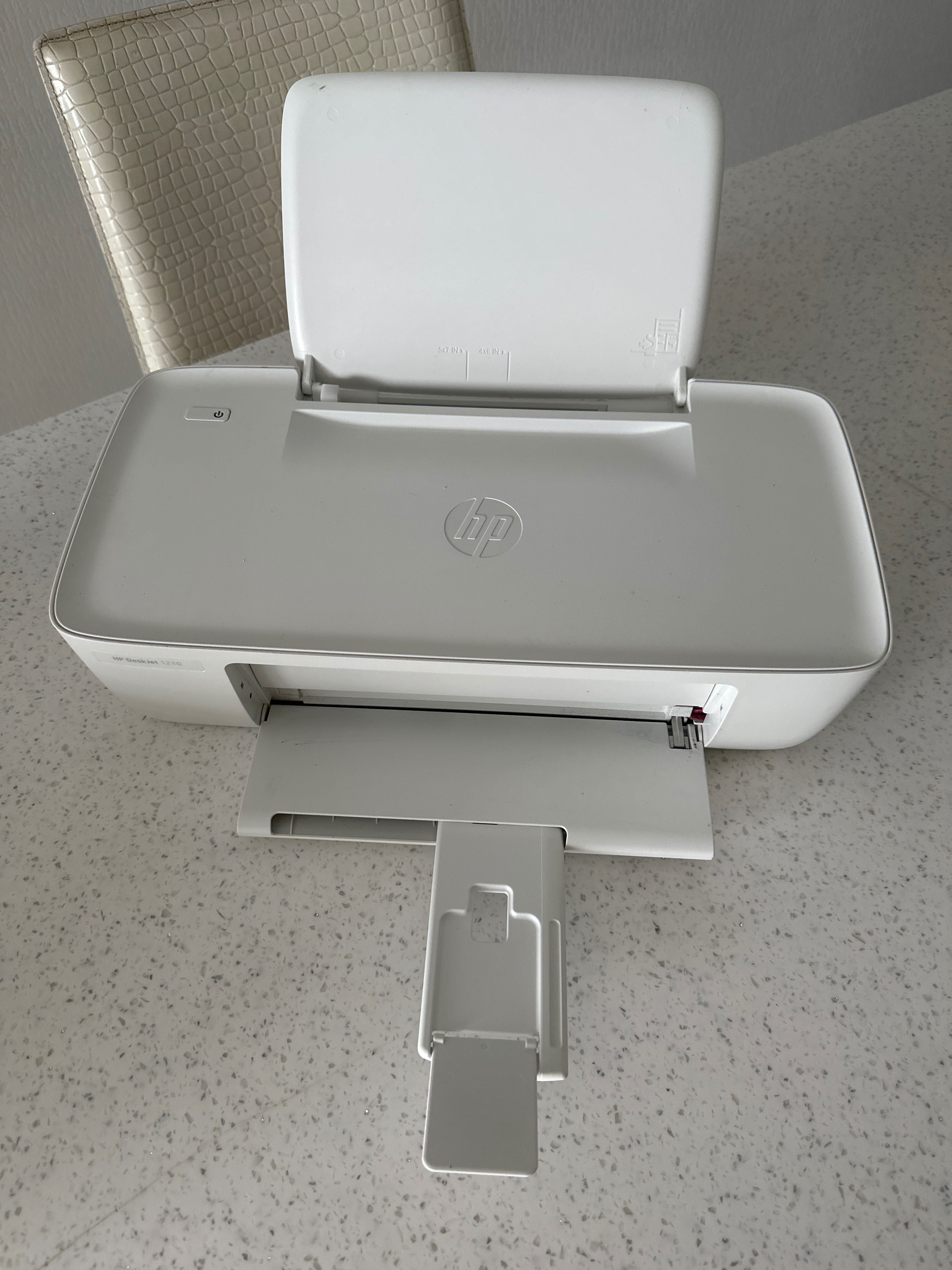 Принтер hp DeskJet 1210