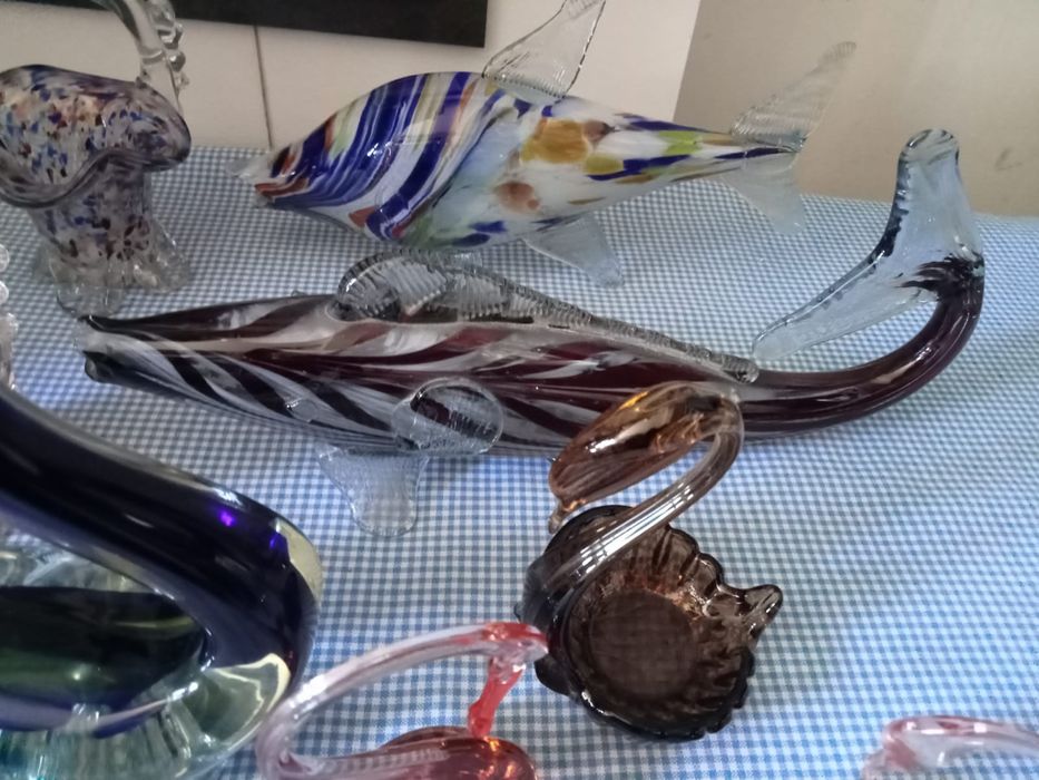 Peste din sticla, bibelouri, coșuleț, lebada,găină, perioada comunista