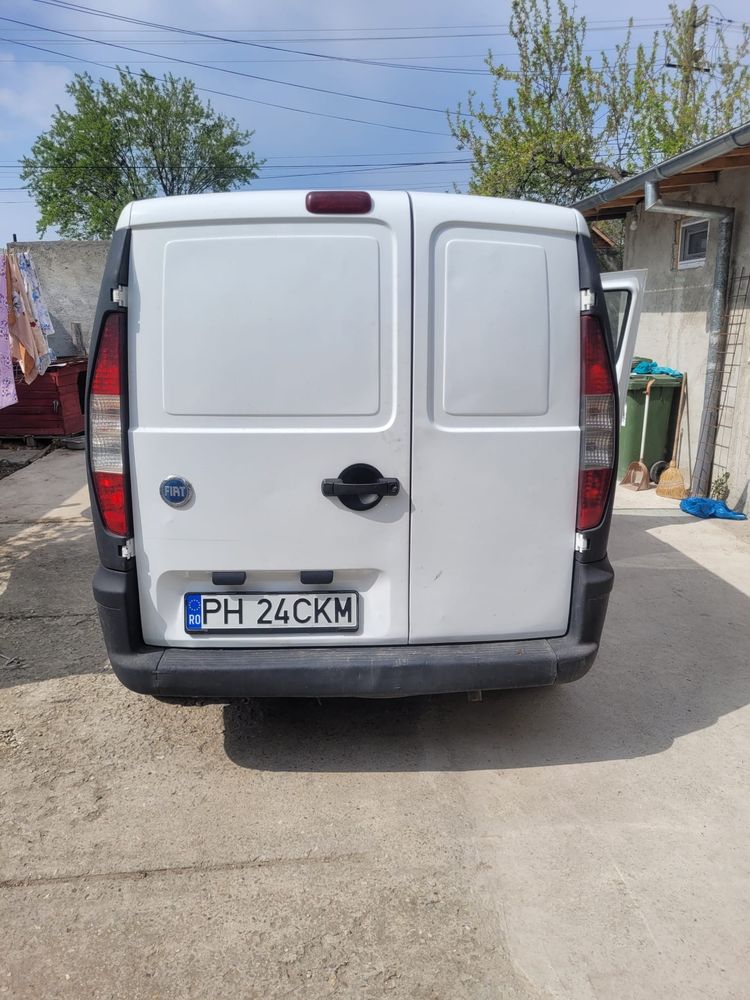 Fiat Doblo 2005 proprietar