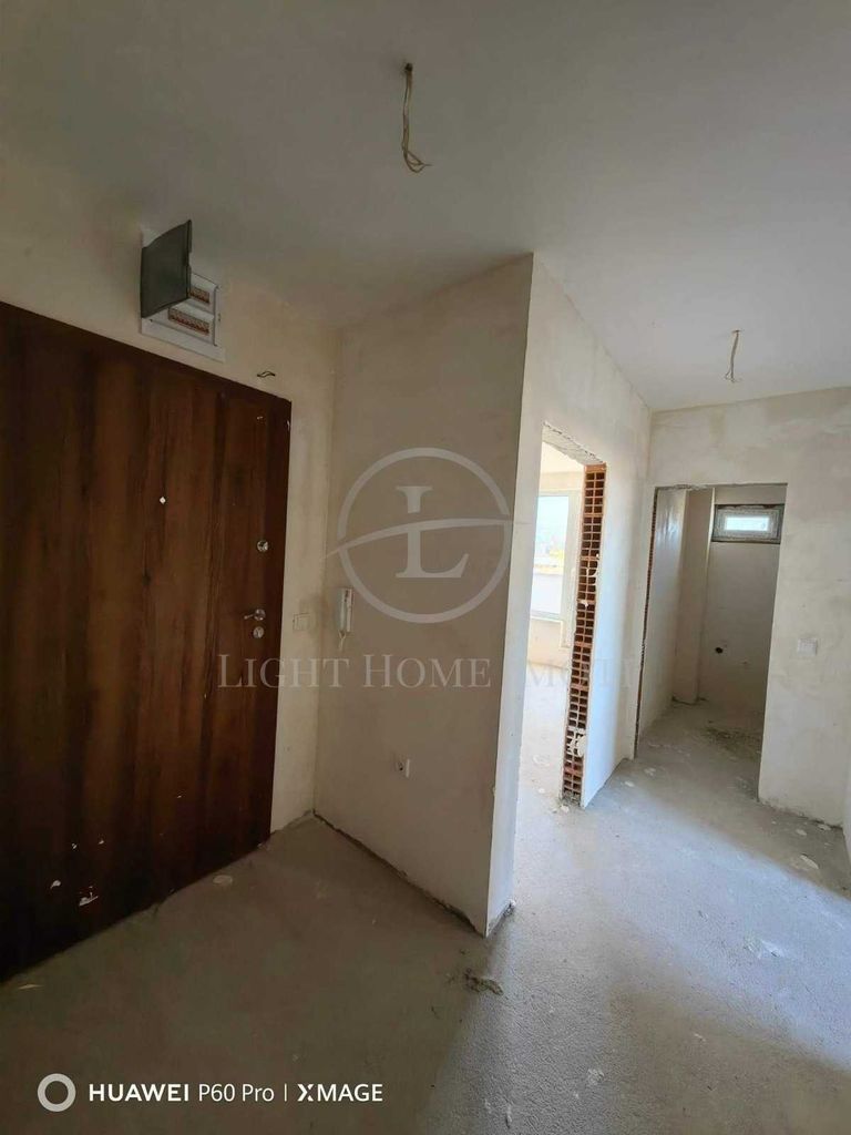 Продава се Тристаен апартамент в с. Марково, Област Пловдив - 101 кв.м за 1203 €/кв.м - Снимка #4