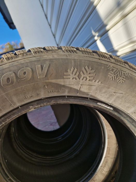 4 броя зимни гуми, размер  255/55/18 Kormoran