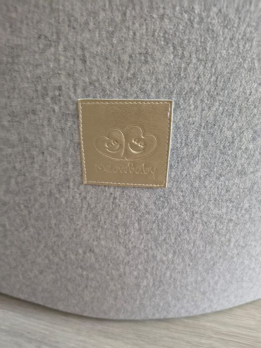 Vând piscină cu bile