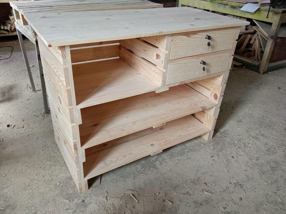 Търговска щанд маса с чекмеджета