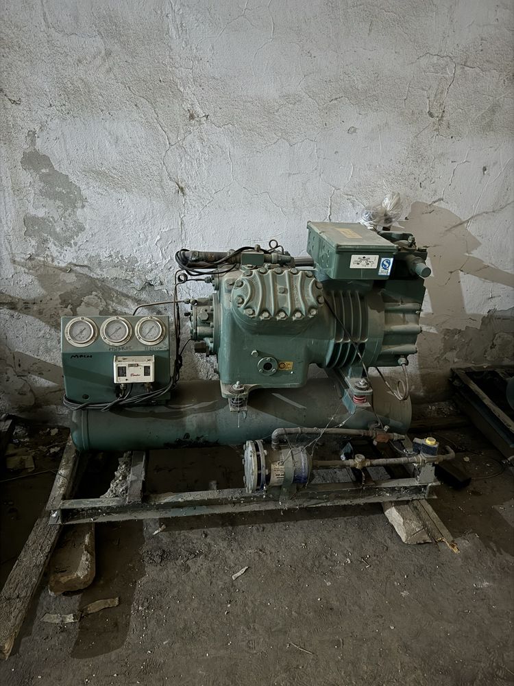 Bitzer 30Hp компрессор сотилади