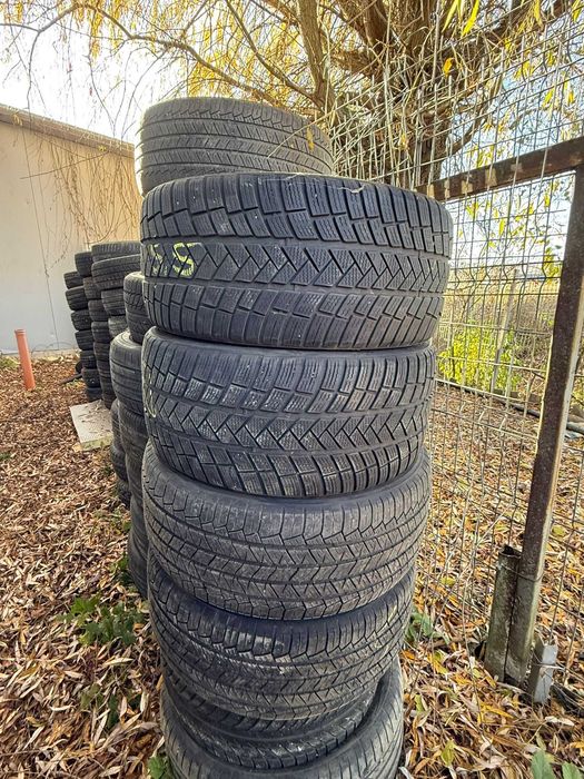 ANVELOPE iarna  235/35 R19