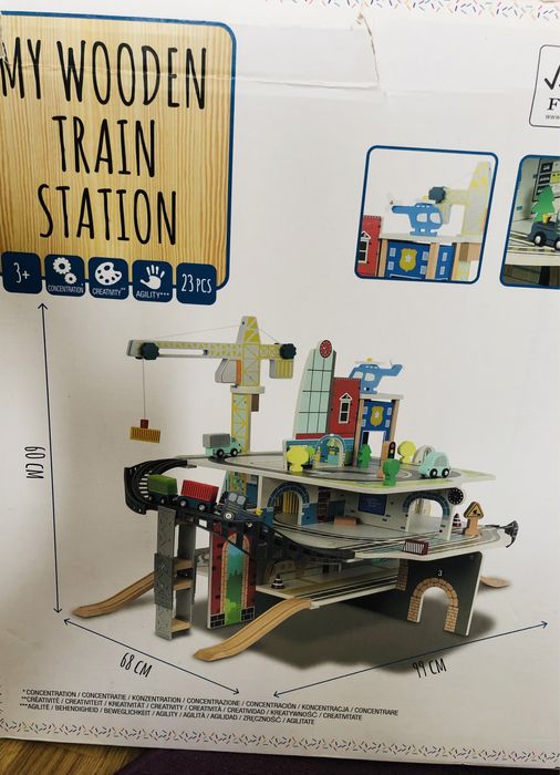 Set Statie tren jucarii de lemn
