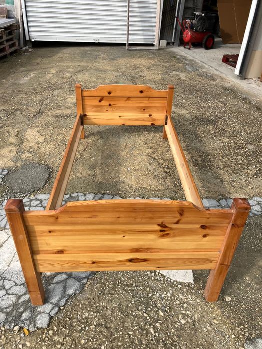 Дървено единично легло 90/190