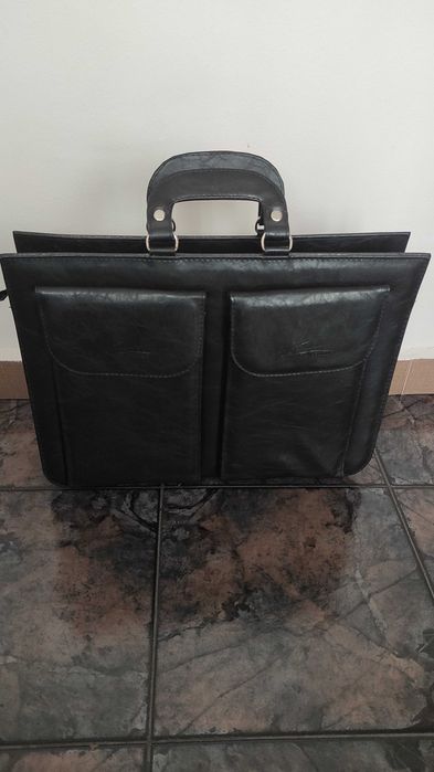 Бизнес голяма чанта, чисто нова от естествена кожа