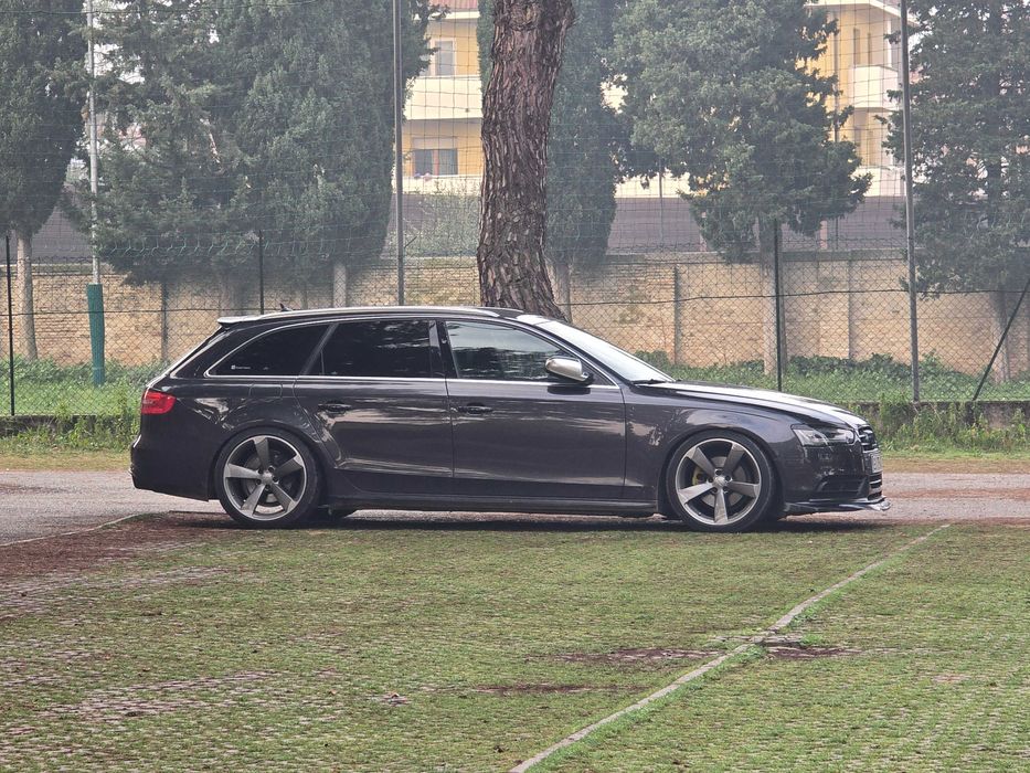 Audi A4 B8.5 foarte întreținut!