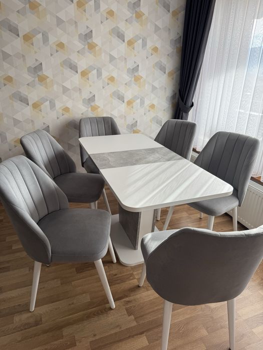 Разтегателна Маса с 6 стола